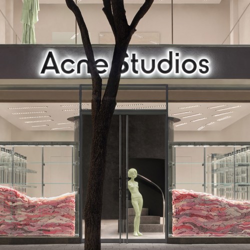 Alexander McQueen  Miami Design District