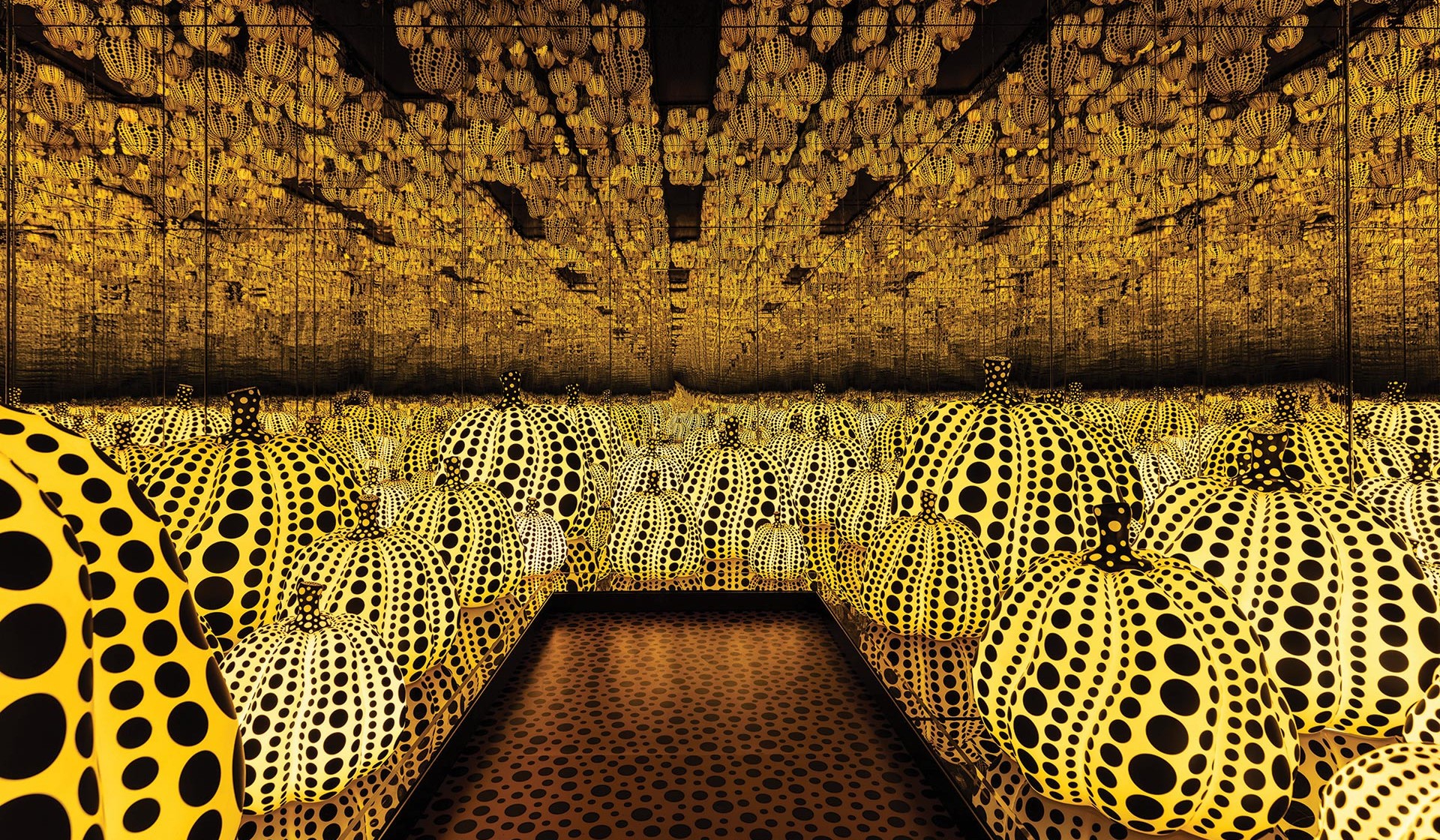 yayoi kusama's love is calling exhibition grows a mirrored forest of  glowing tentacles in miami